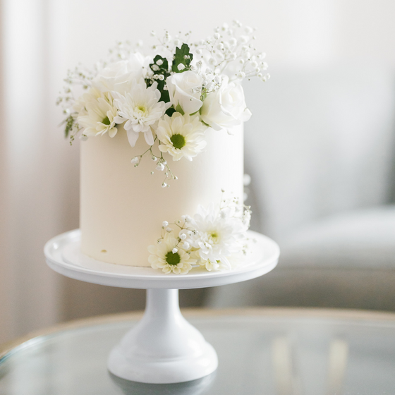Fresh Florals  |  Buttercream Iced Cake with Fresh Flowers
