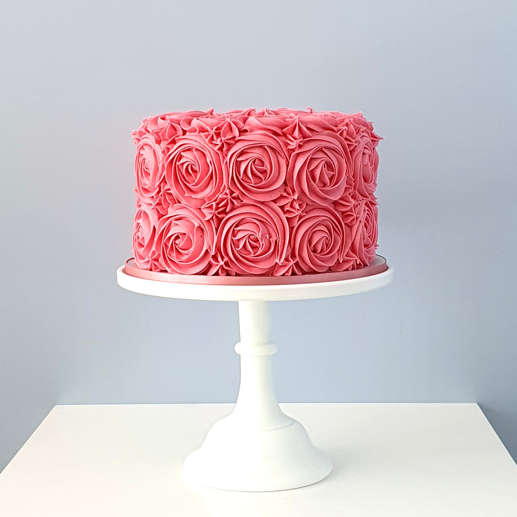 Ring of Roses | Buttercream Iced Cake