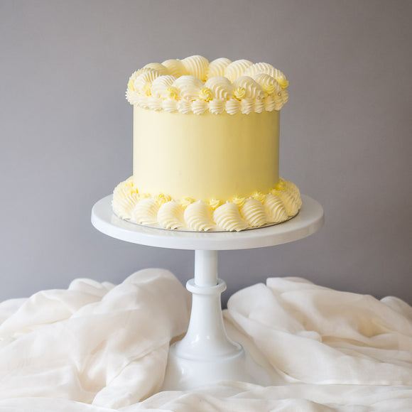Pastel Dreams in Yellow | Buttercream Iced Cake